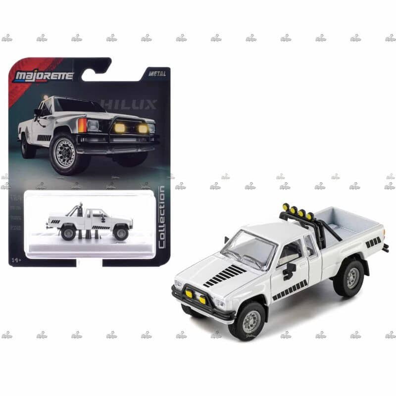 Majorette Premium – 1985 Toyota Hilux SR5 Pickup – COLLECTION SERIES