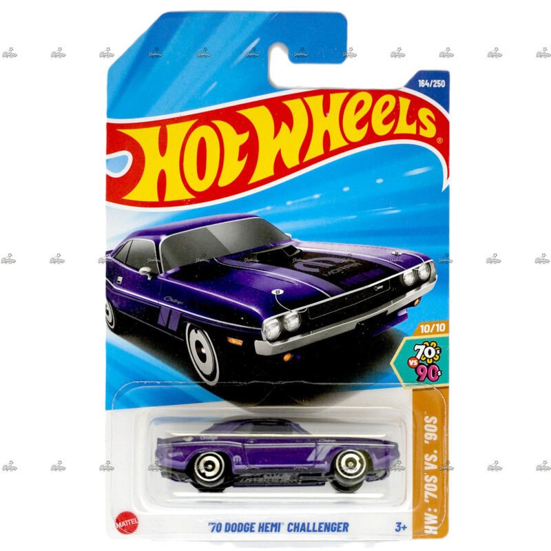Hot Wheels 70 Dodge Hemi Challenger HW 70s VS 90s